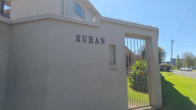 To Let 2 Bedroom Property for Rent in Florida Gauteng