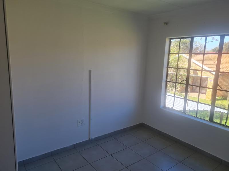 2 Bedroom Property for Sale in Florida Gauteng