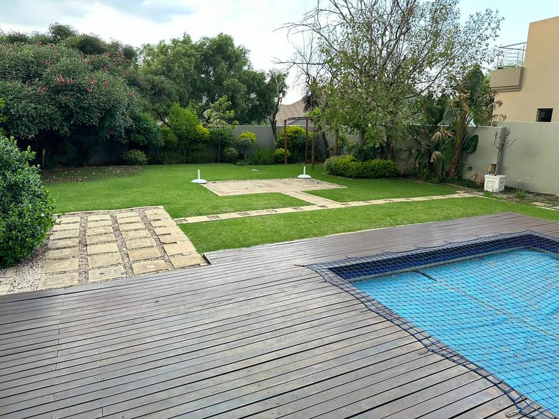 To Let 5 Bedroom Property for Rent in Summerset Gauteng