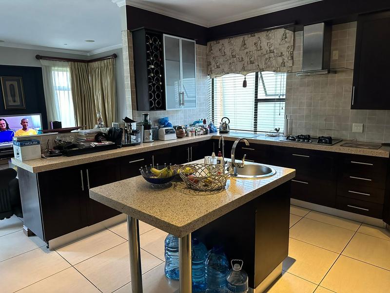 To Let 5 Bedroom Property for Rent in Summerset Gauteng