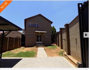 9 Bedroom Property for Sale in Weltevreden Park Gauteng