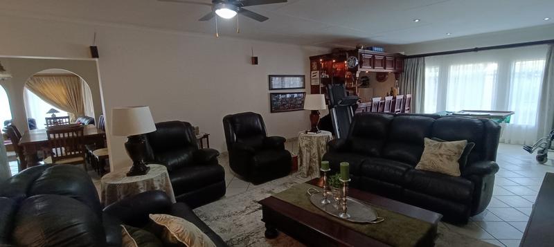 3 Bedroom Property for Sale in Magalieskruin Gauteng