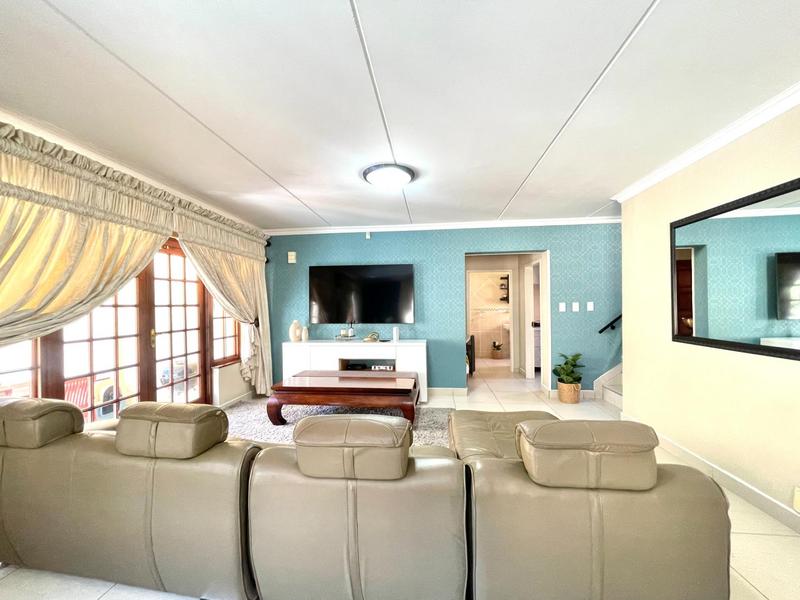 3 Bedroom Property for Sale in Noordwyk Gauteng