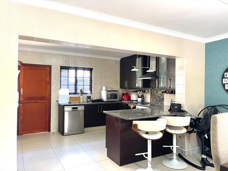 3 Bedroom Property for Sale in Noordwyk Gauteng