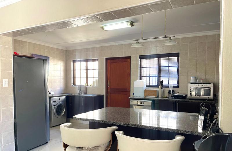 3 Bedroom Property for Sale in Noordwyk Gauteng