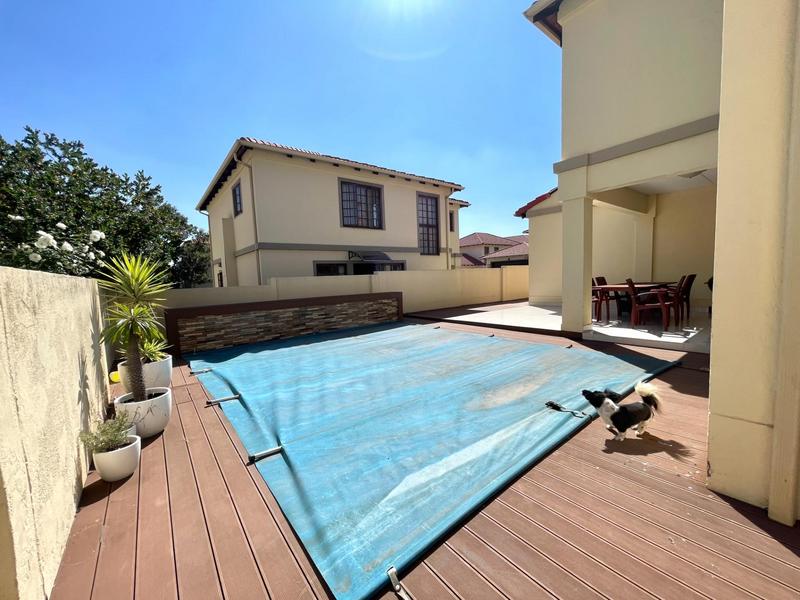 3 Bedroom Property for Sale in Noordwyk Gauteng