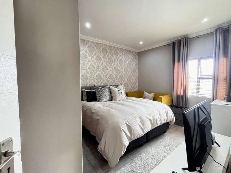 4 Bedroom Property for Sale in Equestria Gauteng
