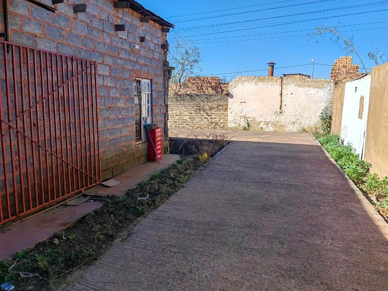 Commercial Property for Sale in Naledi Gauteng