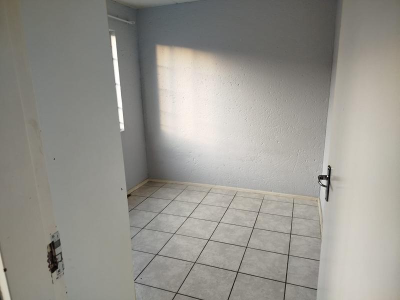 To Let 2 Bedroom Property for Rent in Eden Glen Gauteng