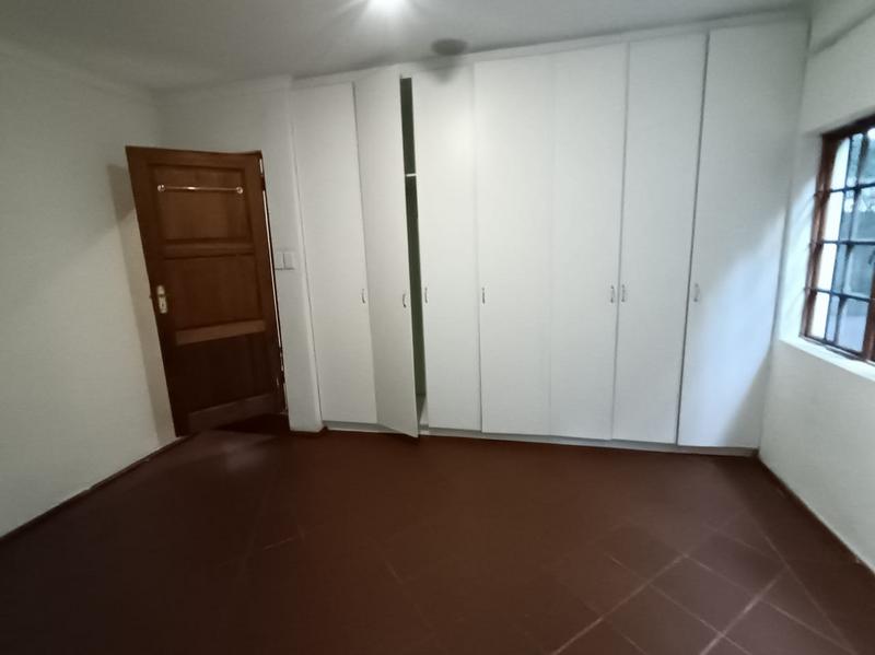 To Let 3 Bedroom Property for Rent in Robindale Gauteng