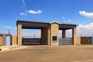 To Let 1 Bedroom Property for Rent in Groblerpark Gauteng
