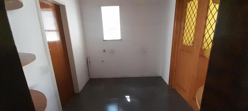 To Let 4 Bedroom Property for Rent in Little Falls Gauteng