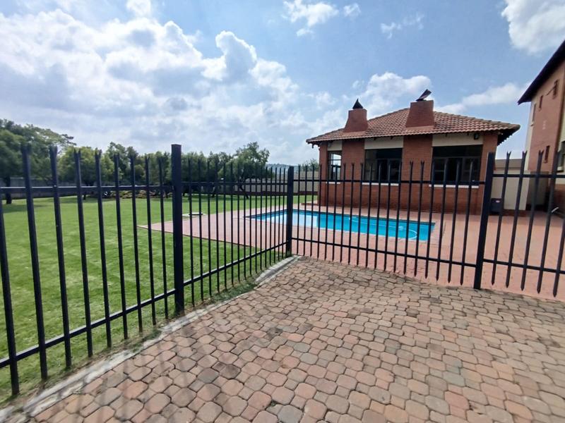 To Let 2 Bedroom Property for Rent in Pretorius Park Gauteng