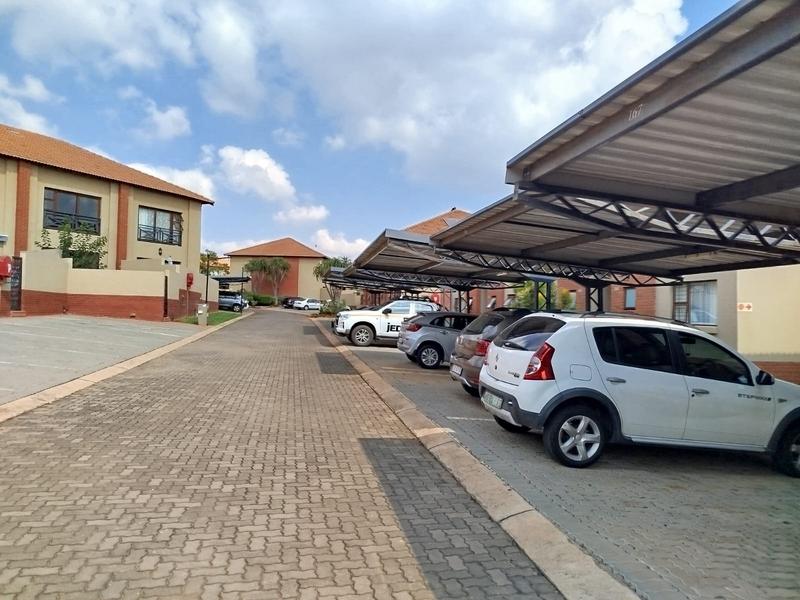 To Let 2 Bedroom Property for Rent in Pretorius Park Gauteng