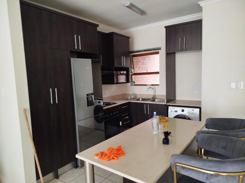 To Let 2 Bedroom Property for Rent in Pretorius Park Gauteng