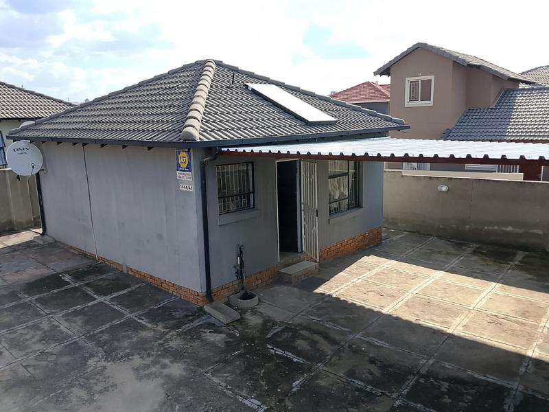 To Let 2 Bedroom Property for Rent in Kya Sands Gauteng
