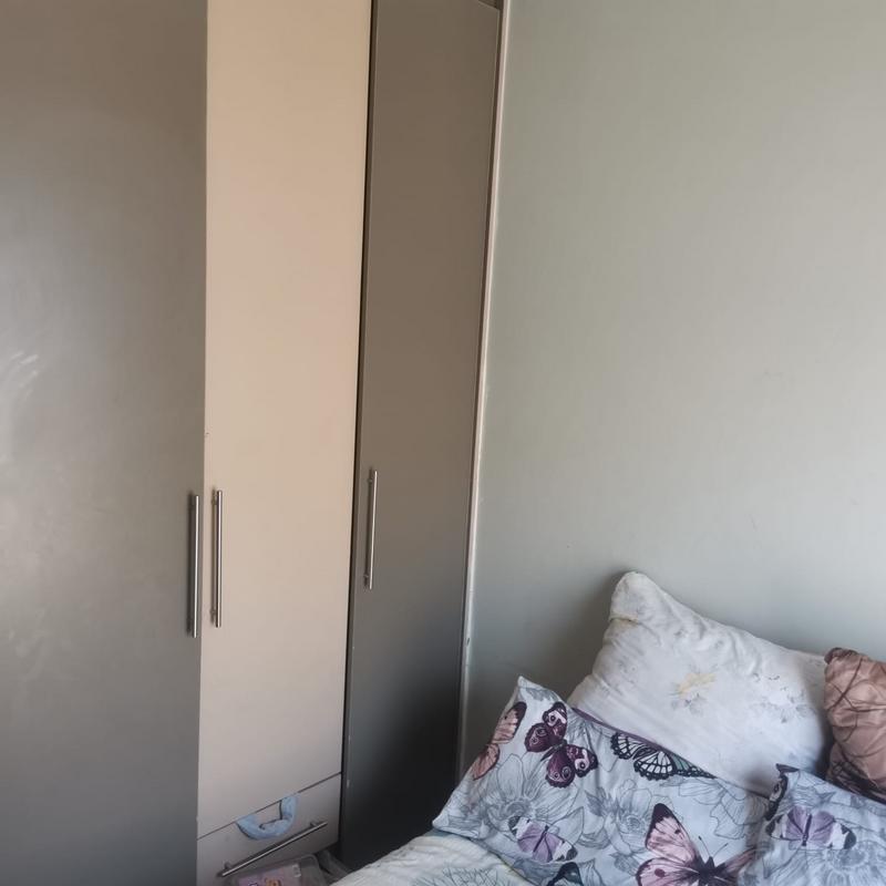 To Let 3 Bedroom Property for Rent in Fleurhof Gauteng