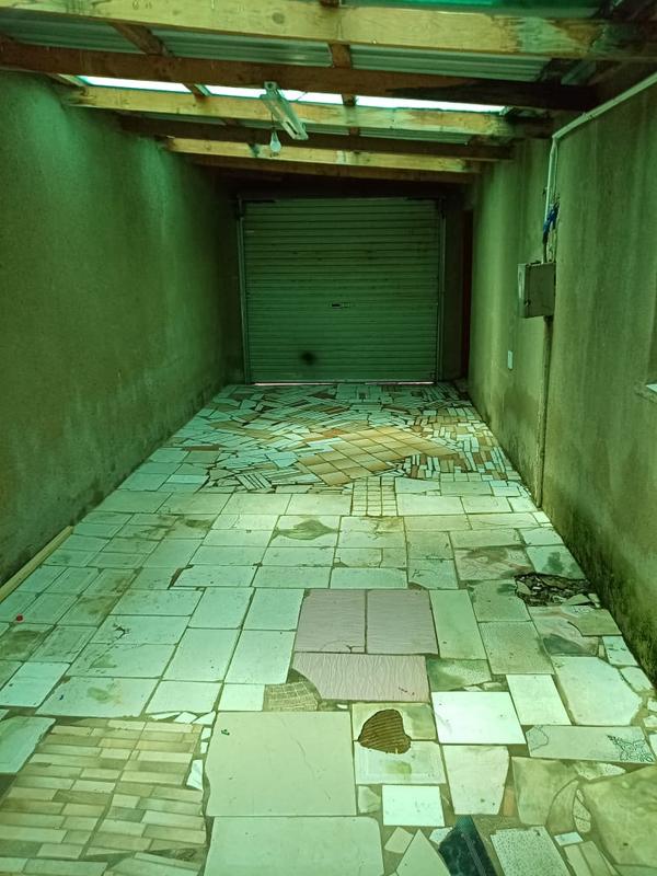 To Let 2 Bedroom Property for Rent in Moletsane Gauteng