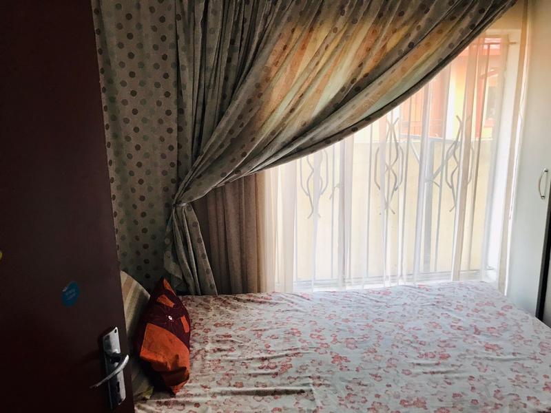 5 Bedroom Property for Sale in Diepkloof Gauteng