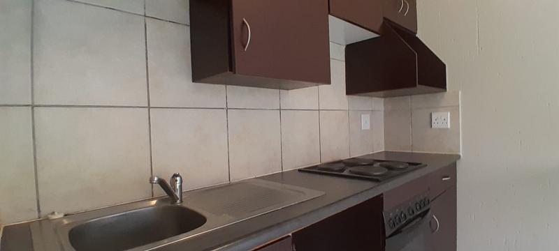 2 Bedroom Property for Sale in Bonanne Gauteng