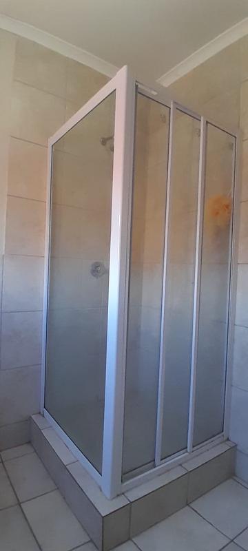 2 Bedroom Property for Sale in Bonanne Gauteng