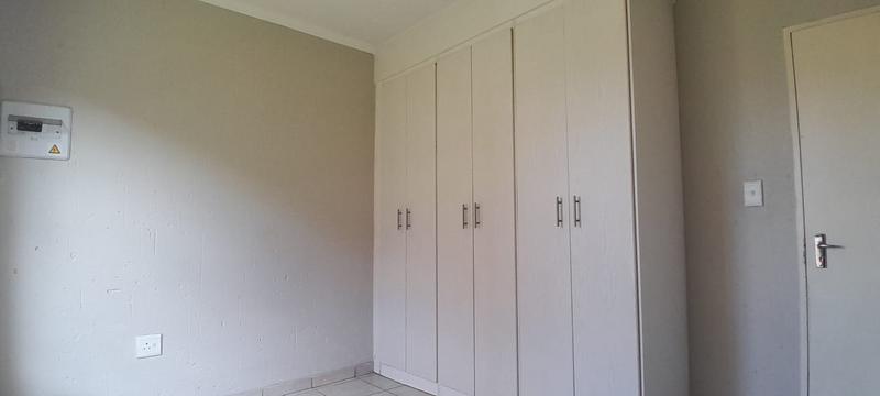 2 Bedroom Property for Sale in Bonanne Gauteng