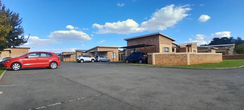 2 Bedroom Property for Sale in Bonanne Gauteng