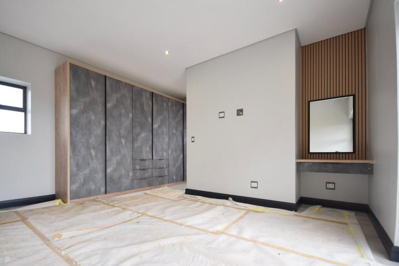4 Bedroom Property for Sale in Fountainbrook Estate Gauteng