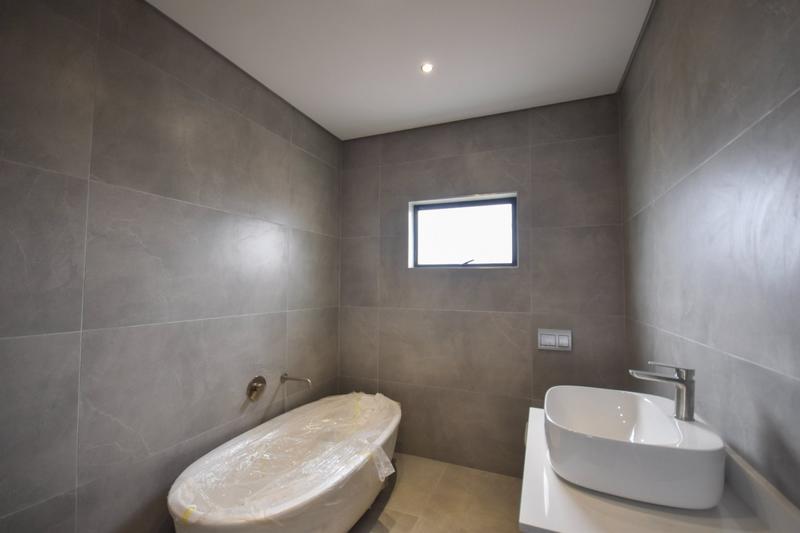 4 Bedroom Property for Sale in Fountainbrook Estate Gauteng