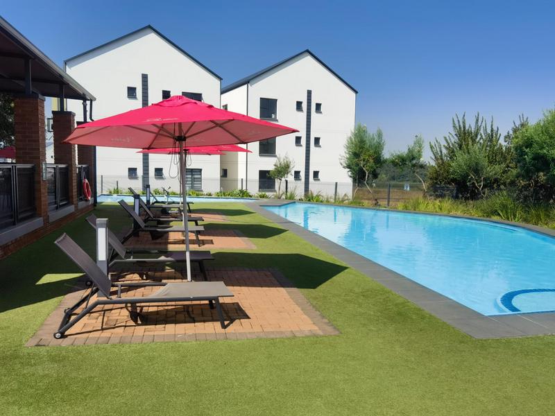 To Let 2 Bedroom Property for Rent in Witfield Gauteng
