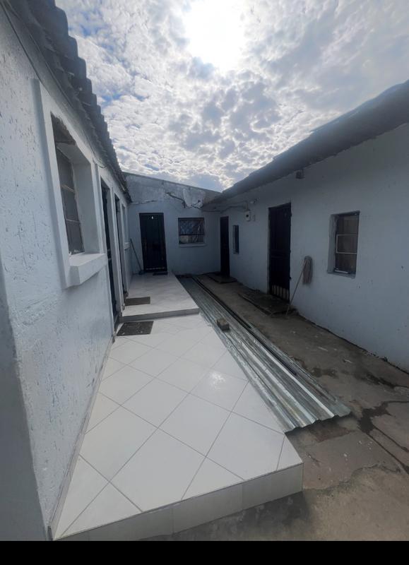 11 Bedroom Property for Sale in Tembisa Central Gauteng