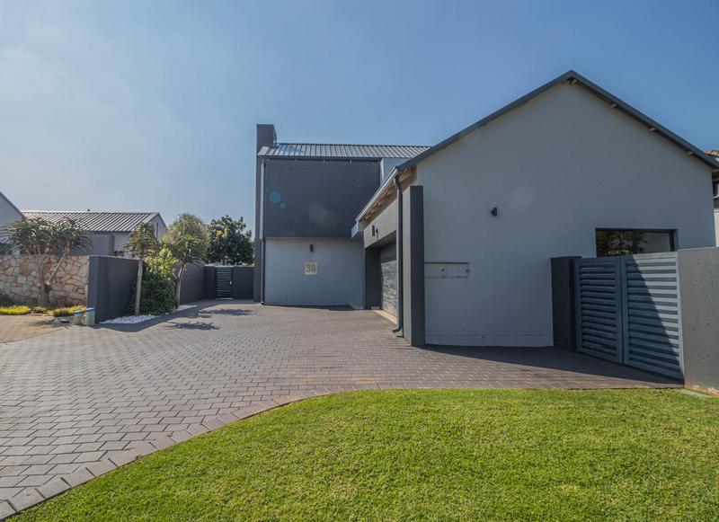 4 Bedroom Property for Sale in Midstream Meadows Gauteng