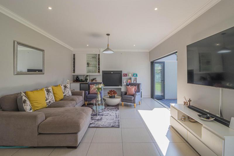4 Bedroom Property for Sale in Midstream Meadows Gauteng