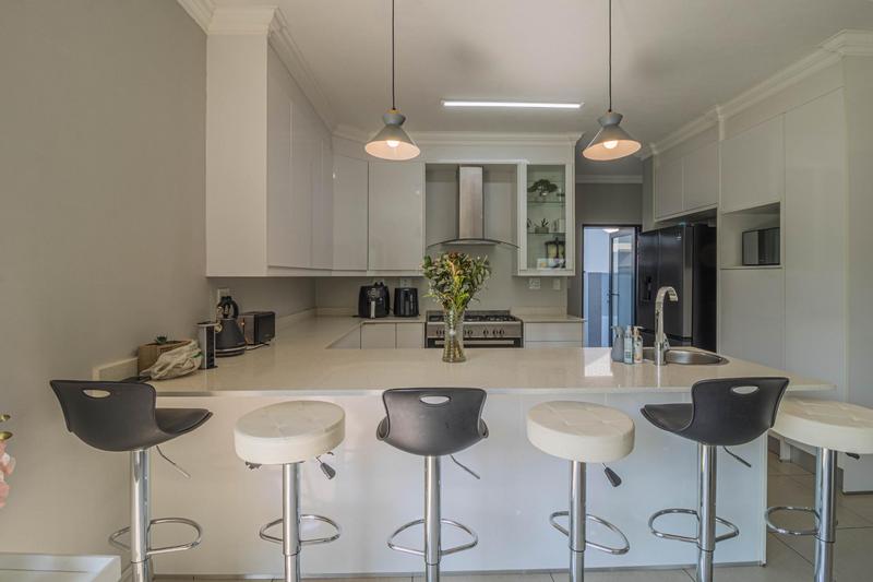 4 Bedroom Property for Sale in Midstream Meadows Gauteng
