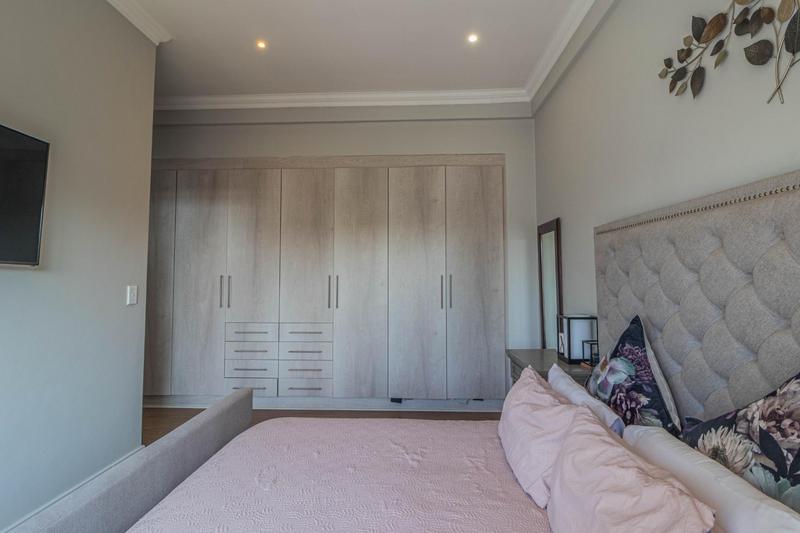 4 Bedroom Property for Sale in Midstream Meadows Gauteng