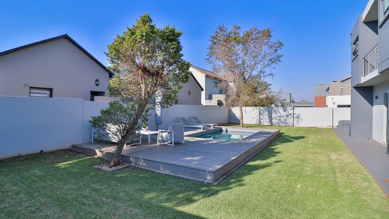 4 Bedroom Property for Sale in Midstream Meadows Gauteng