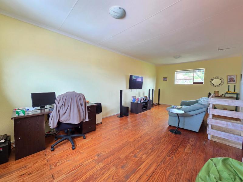 3 Bedroom Property for Sale in Weltevreden Park Gauteng