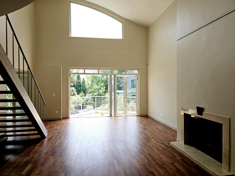 To Let 3 Bedroom Property for Rent in Illovo Gauteng