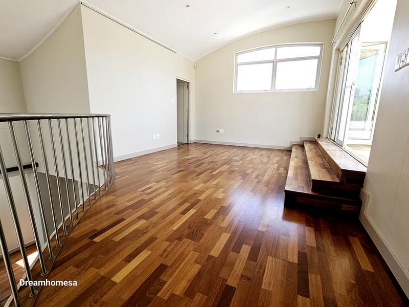 To Let 3 Bedroom Property for Rent in Illovo Gauteng