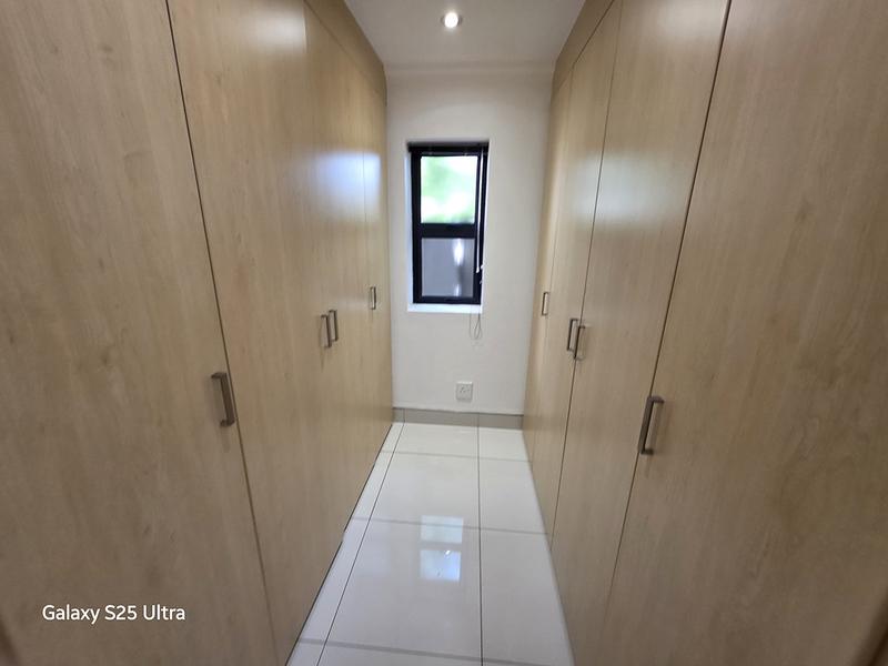 To Let 2 Bedroom Property for Rent in Sandton Central Gauteng