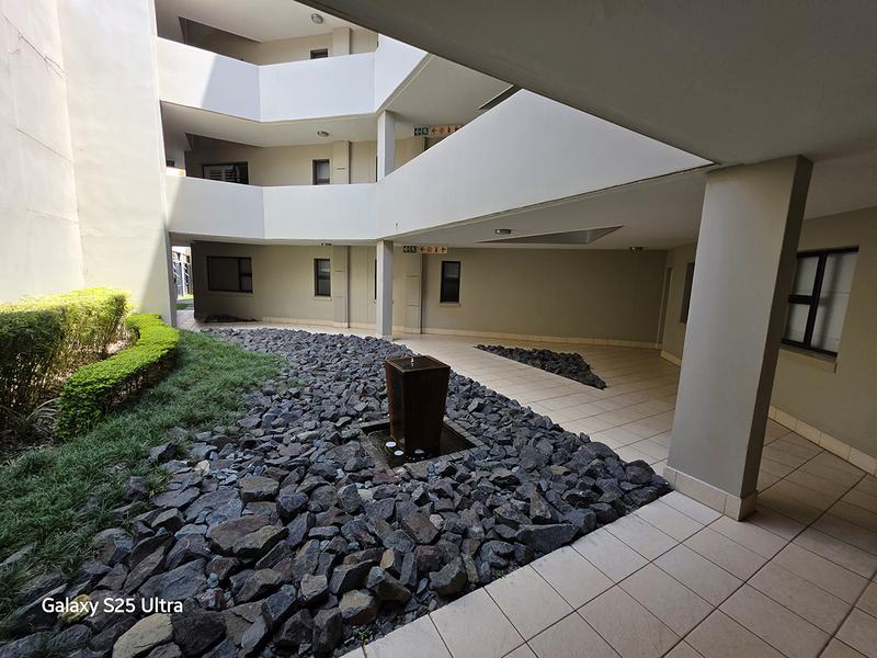 To Let 2 Bedroom Property for Rent in Sandton Central Gauteng