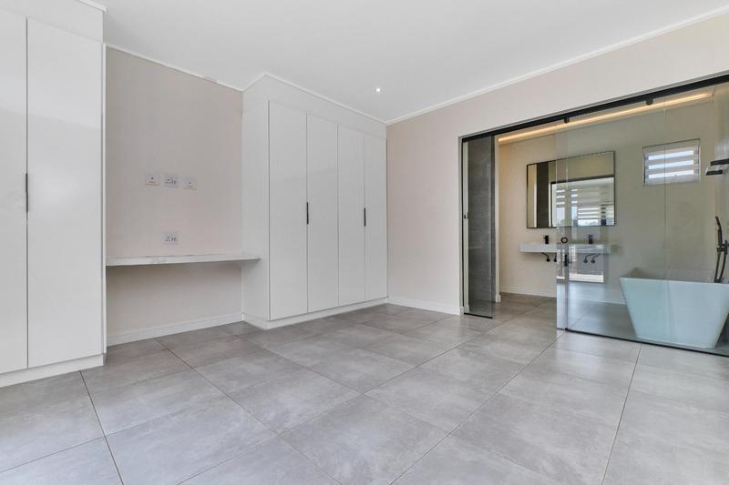 2 Bedroom Property for Sale in Hyde Park Gauteng