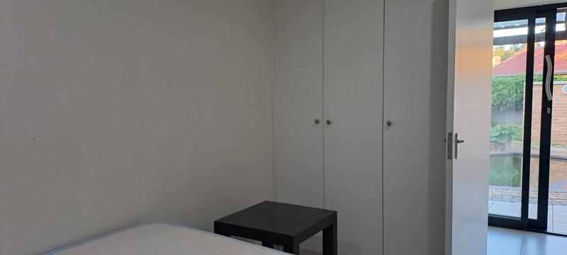 To Let 2 Bedroom Property for Rent in Brackendowns Gauteng