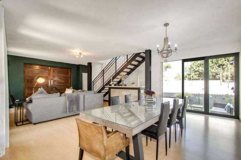 3 Bedroom Property for Sale in Broadacres Gauteng