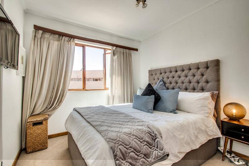 3 Bedroom Property for Sale in Broadacres Gauteng