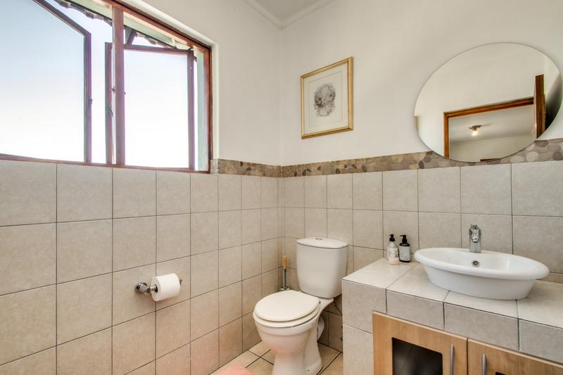 3 Bedroom Property for Sale in Broadacres Gauteng