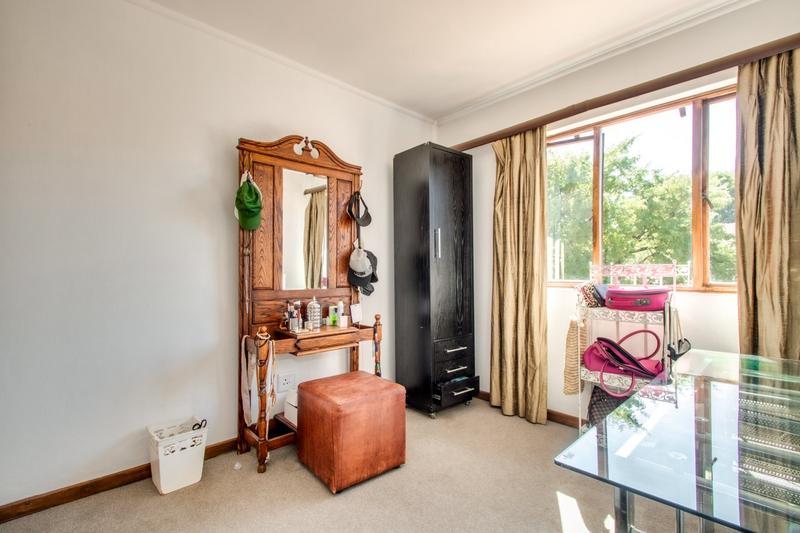 3 Bedroom Property for Sale in Broadacres Gauteng