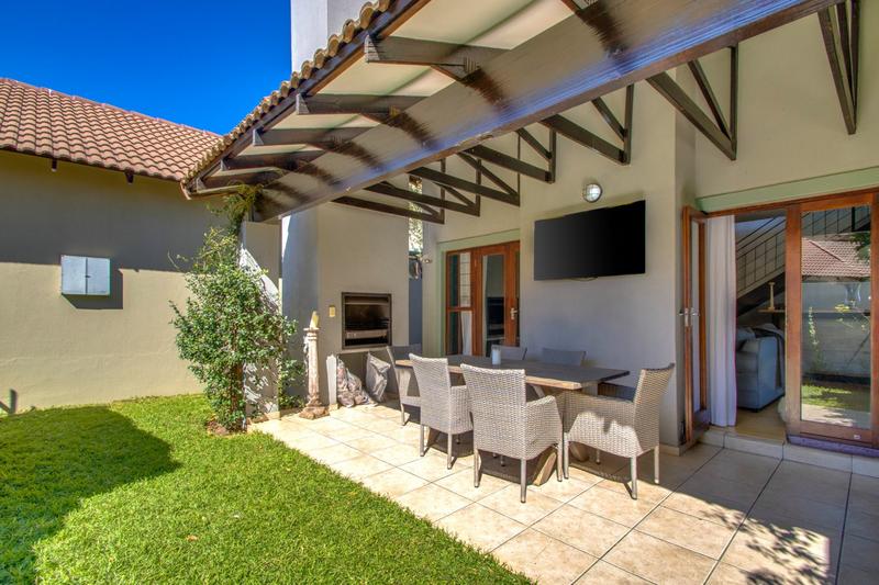 3 Bedroom Property for Sale in Broadacres Gauteng
