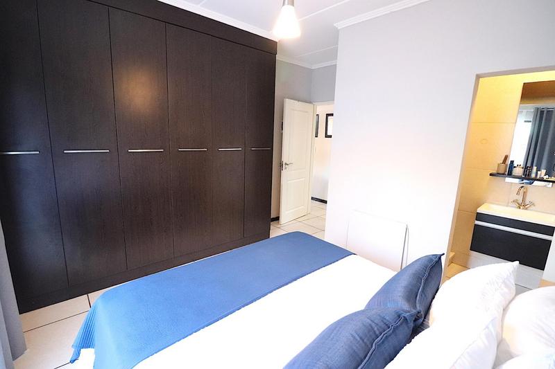 To Let 2 Bedroom Property for Rent in Douglasdale Gauteng