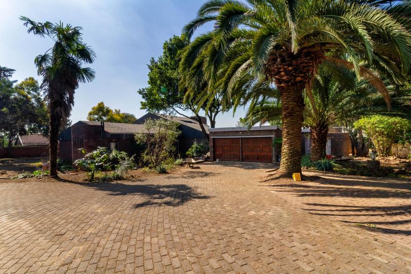 To Let 5 Bedroom Property for Rent in Sundowner Gauteng